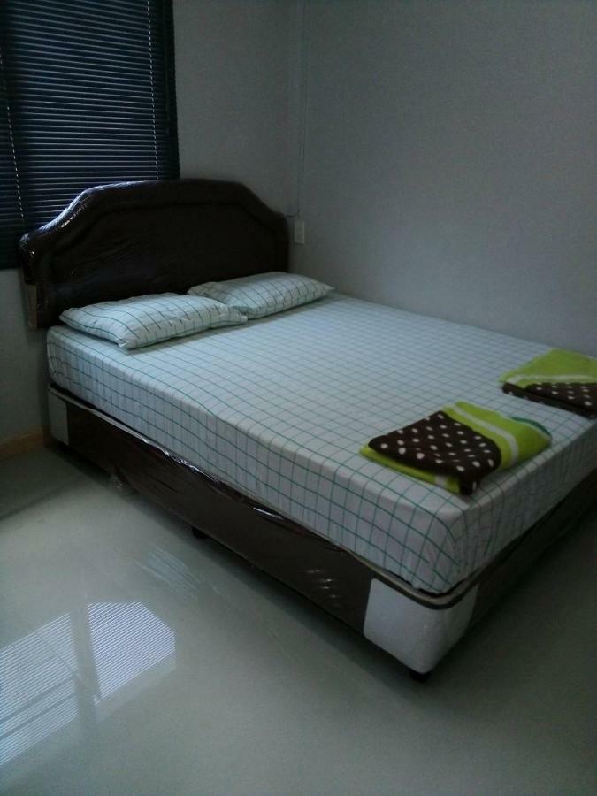 808 Bangkok Apartment Exterior photo